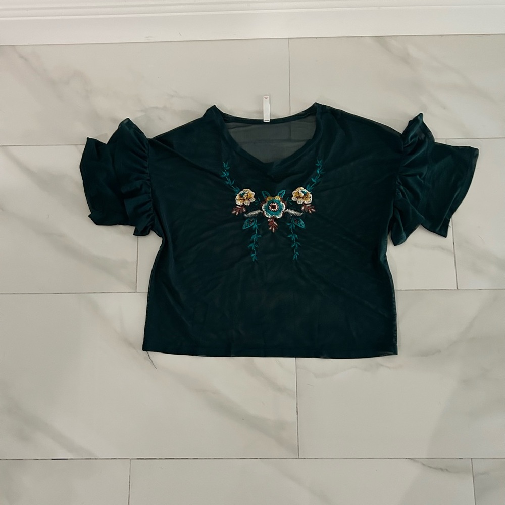 Xhilaration Green Puff Sleeve Crop Blouse